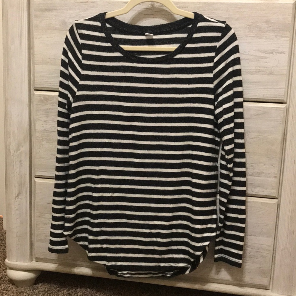 Long sleeve charcoal/ white striped shirt